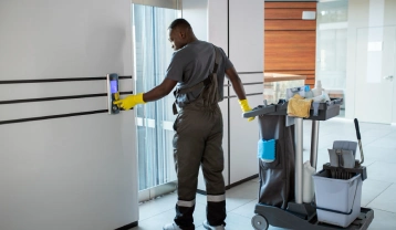 cleaner sample 2 beautiful woman getting a soothing head massage